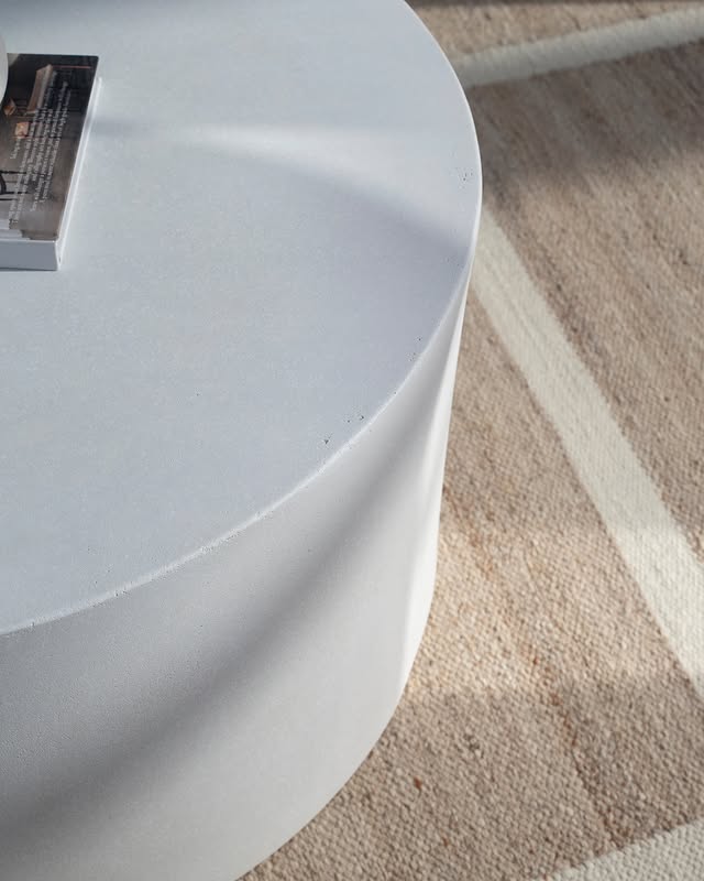 Riviera coffee table